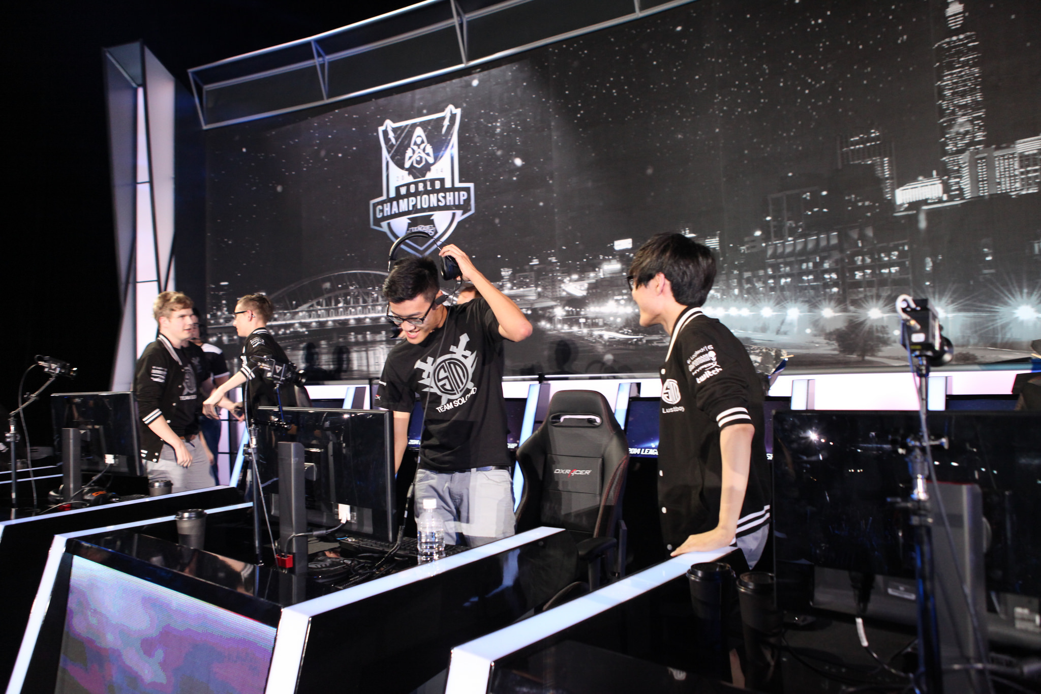 WBG全球总决赛零封LCK劲旅，中野联动引领LPL赛区强势突破-电竞比分网